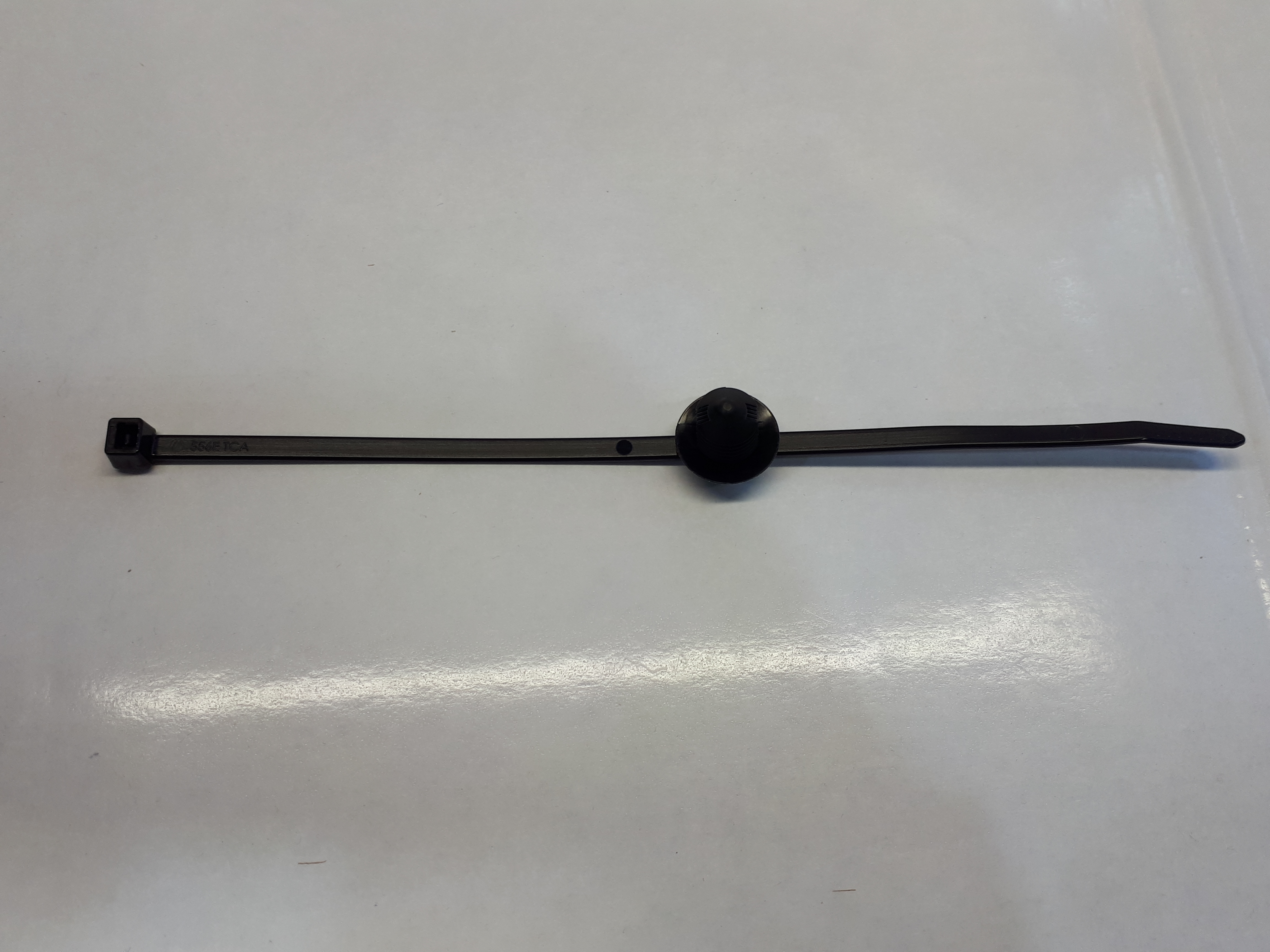 2S7T-14197-BA