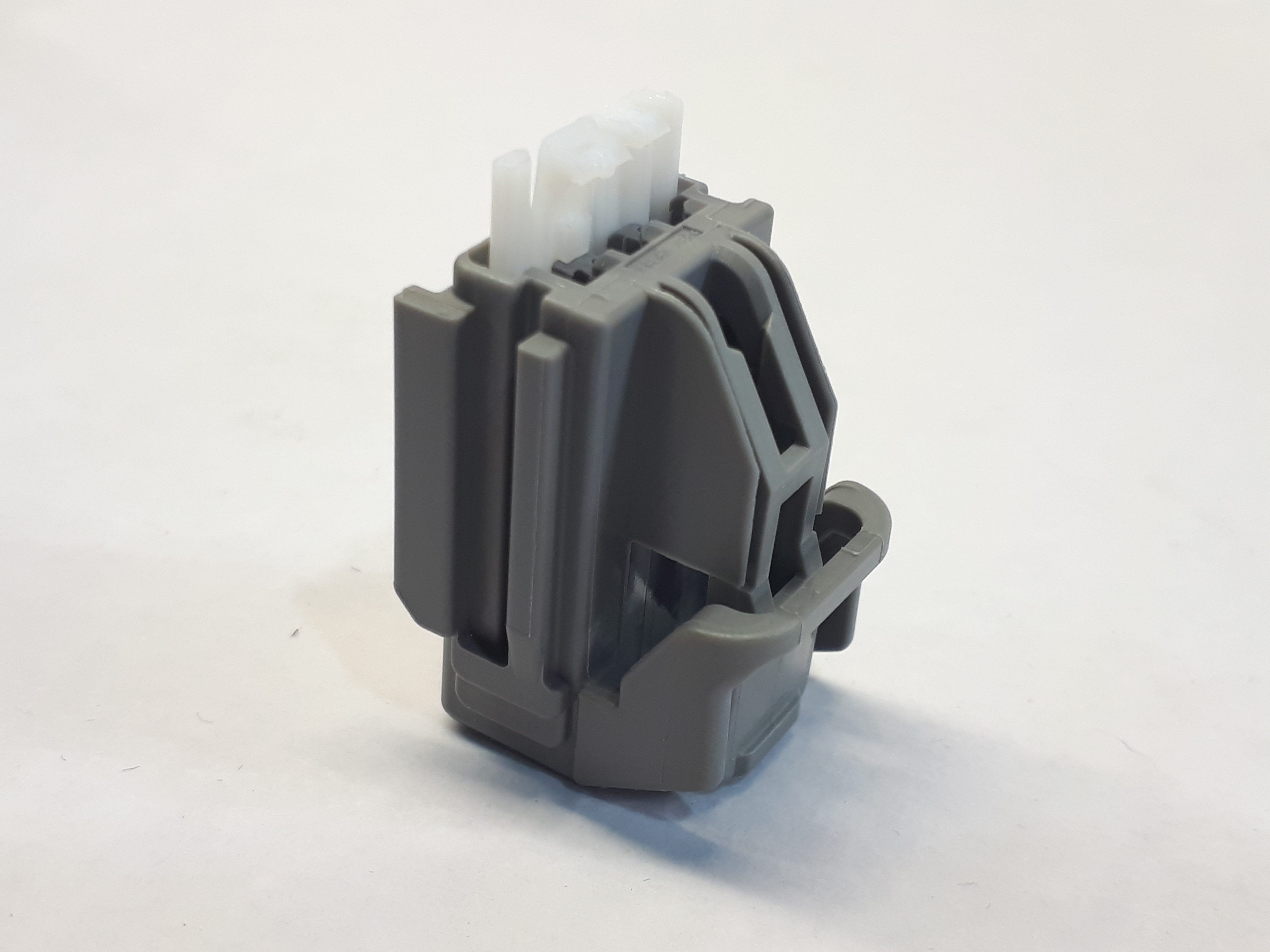 4S7T-14489-VCA