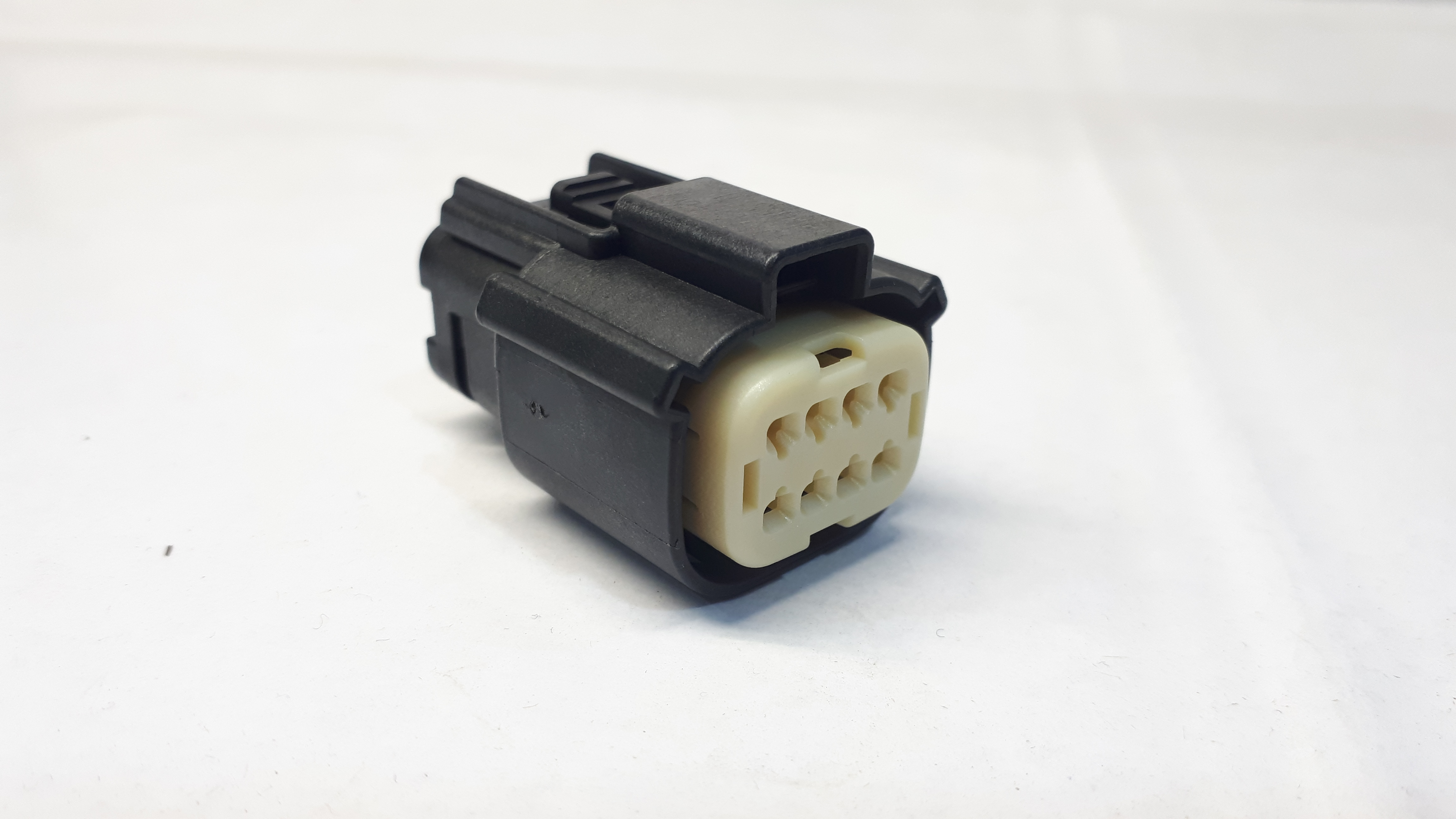 KU5T14A464SA006