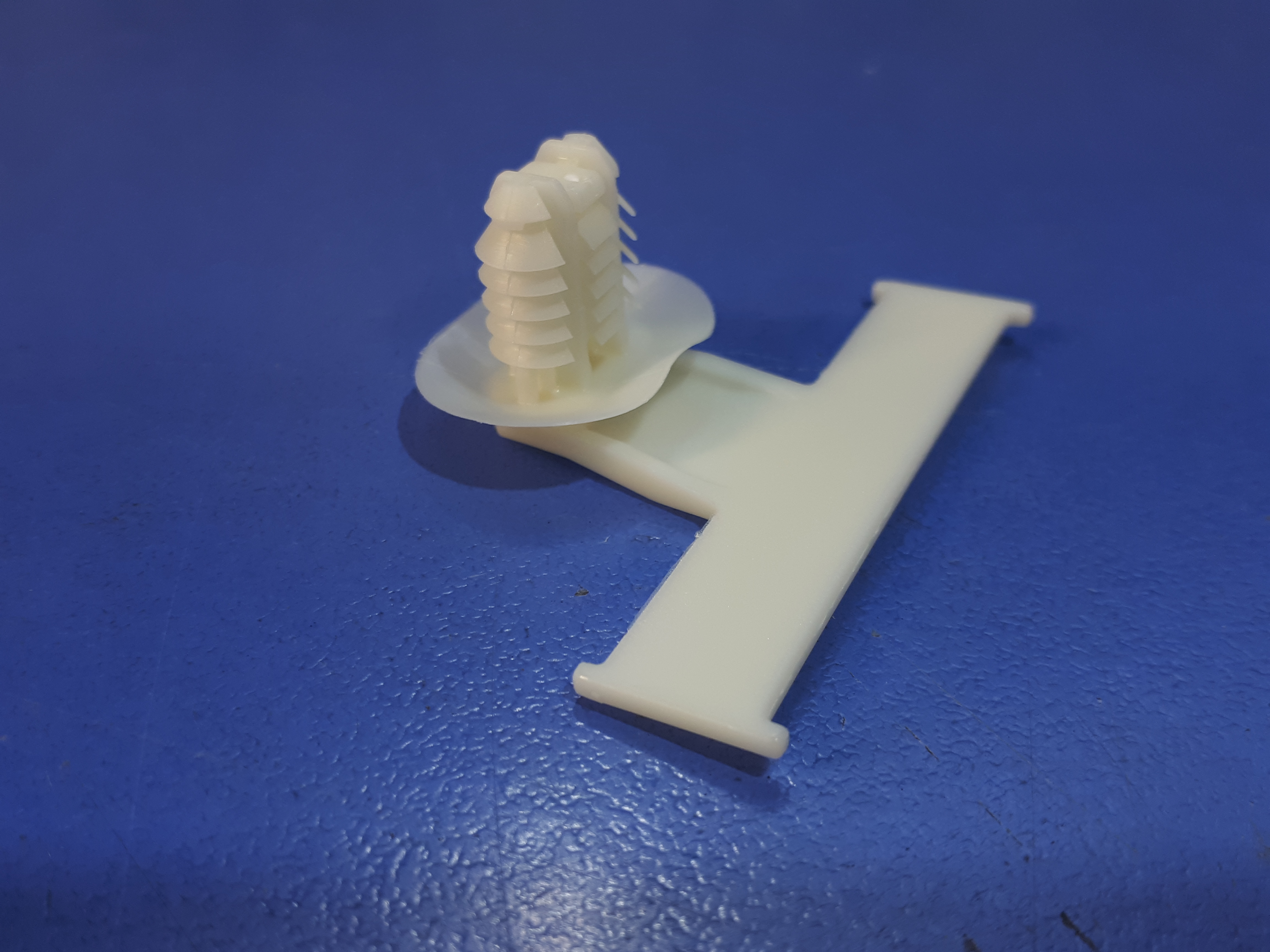 BU5T-14E044-BA